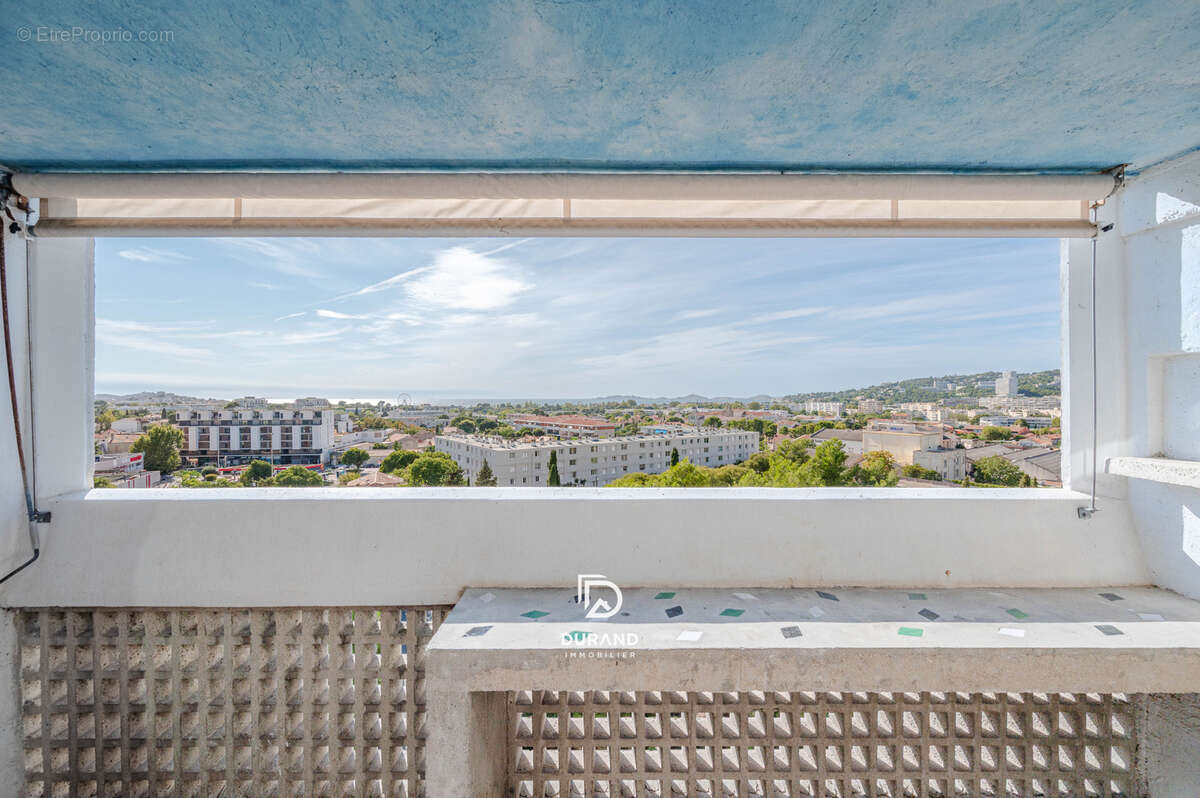 Appartement à MARSEILLE-8E