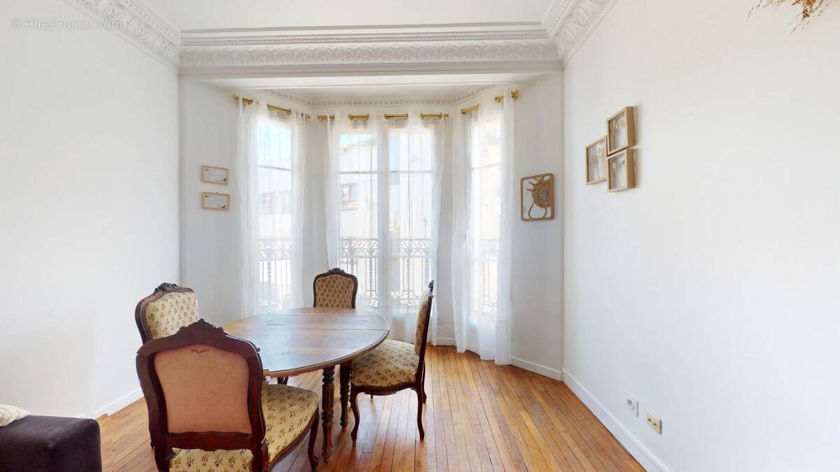 Appartement à LEVALLOIS-PERRET