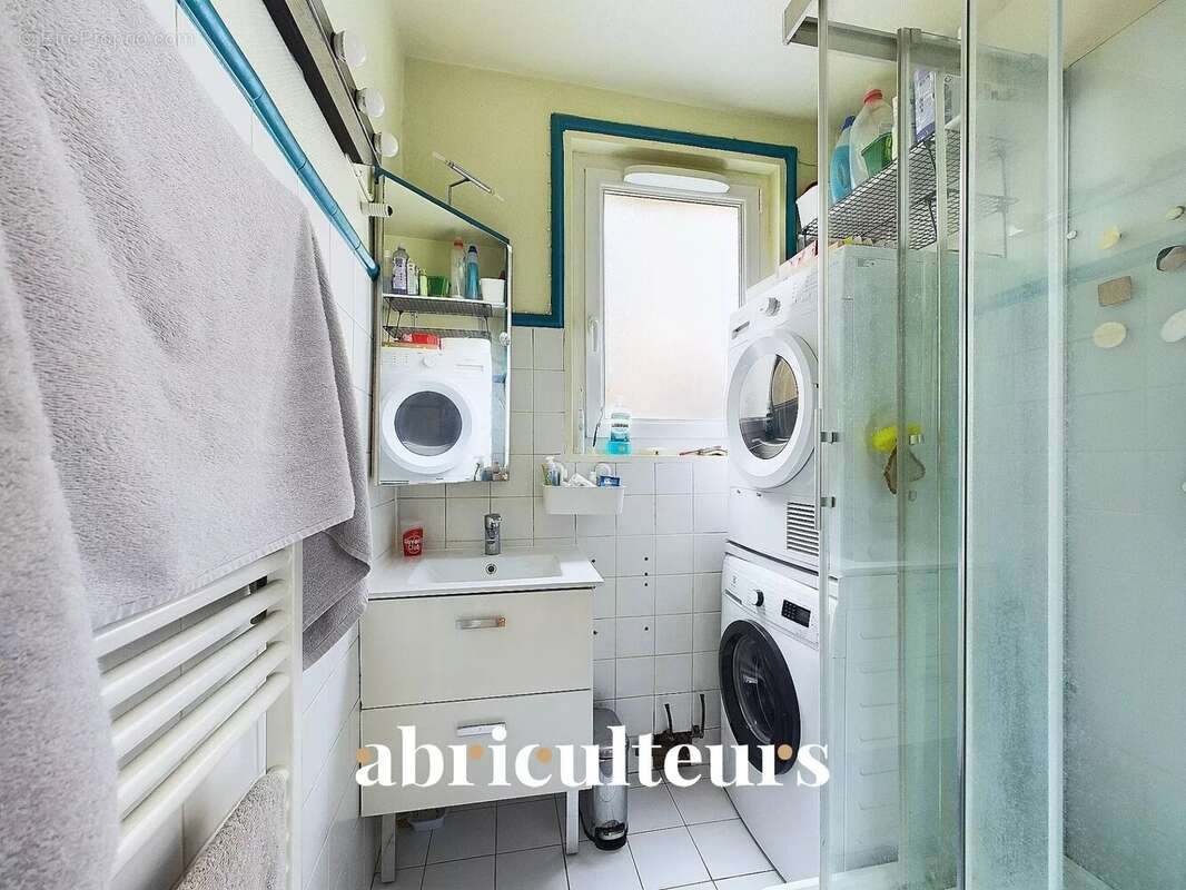 Appartement à PARIS-12E
