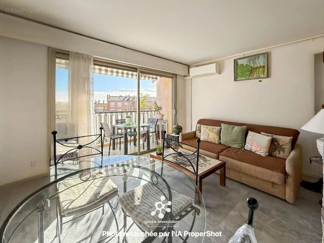 Appartement à VENCE