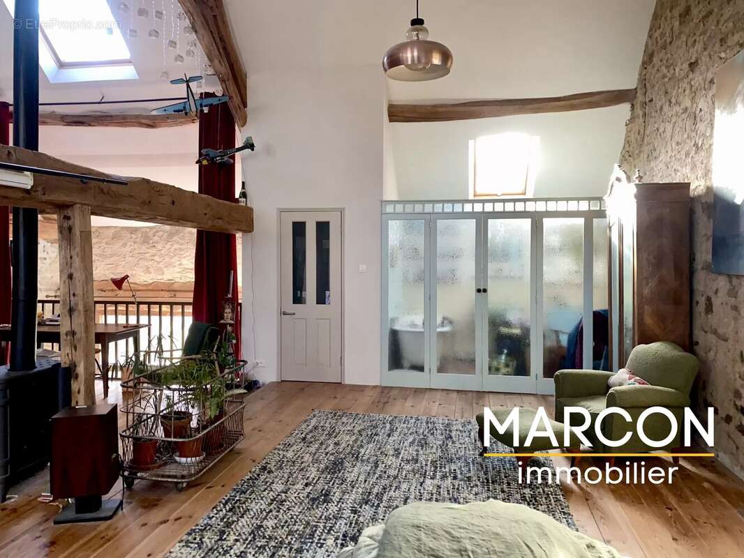 Maison à LA SOUTERRAINE