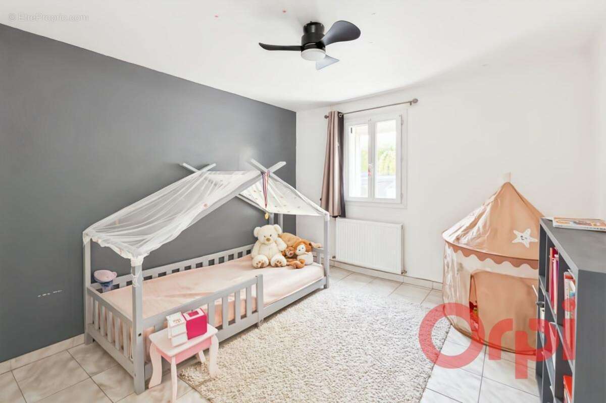 Maison à CHALIVOY-MILON