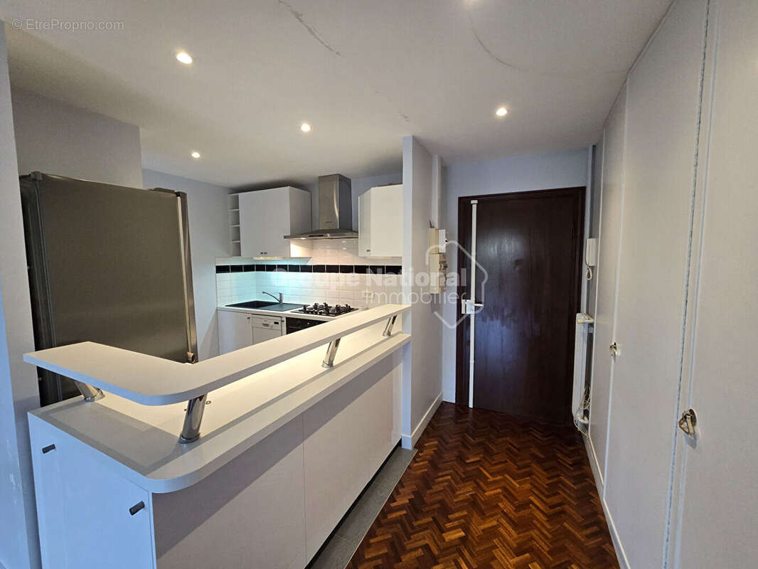 Appartement à VERSAILLES