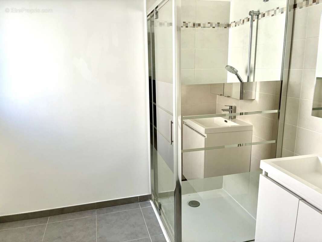 Appartement à PERTUIS