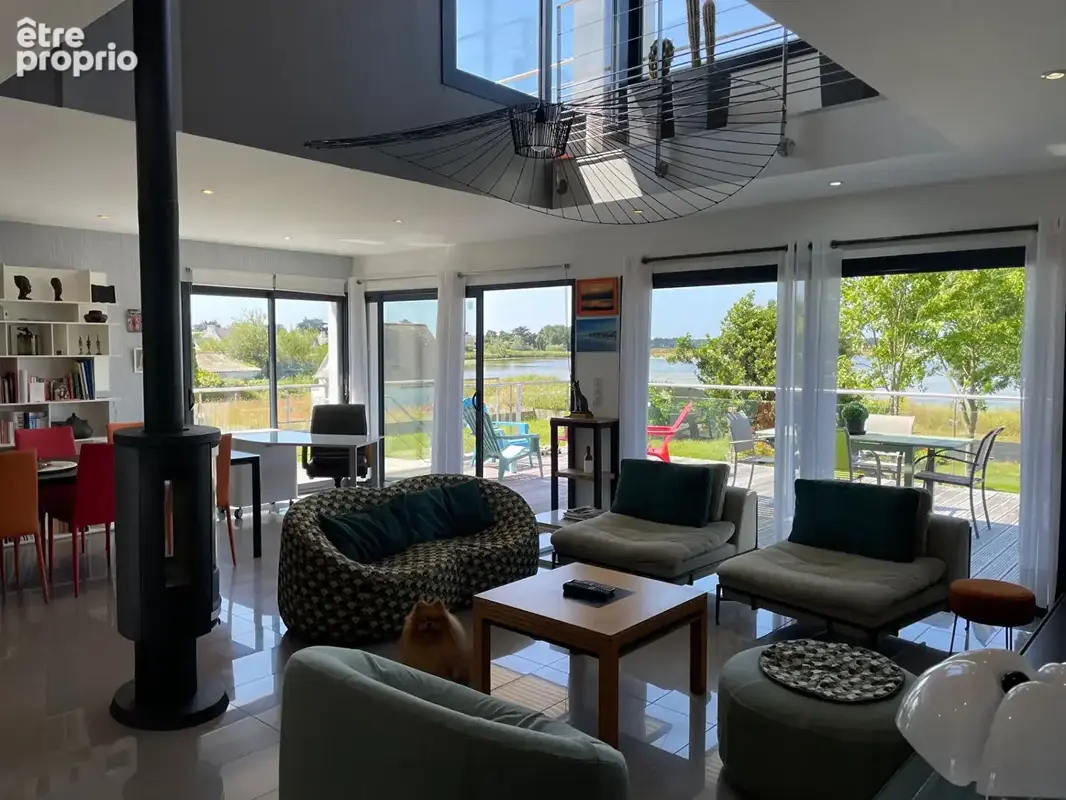 Ile-Tudy, une contemporaine d'exception de 210 m² avec une vue sur l'étang de Kermor, la plage à pied ! - photo 5