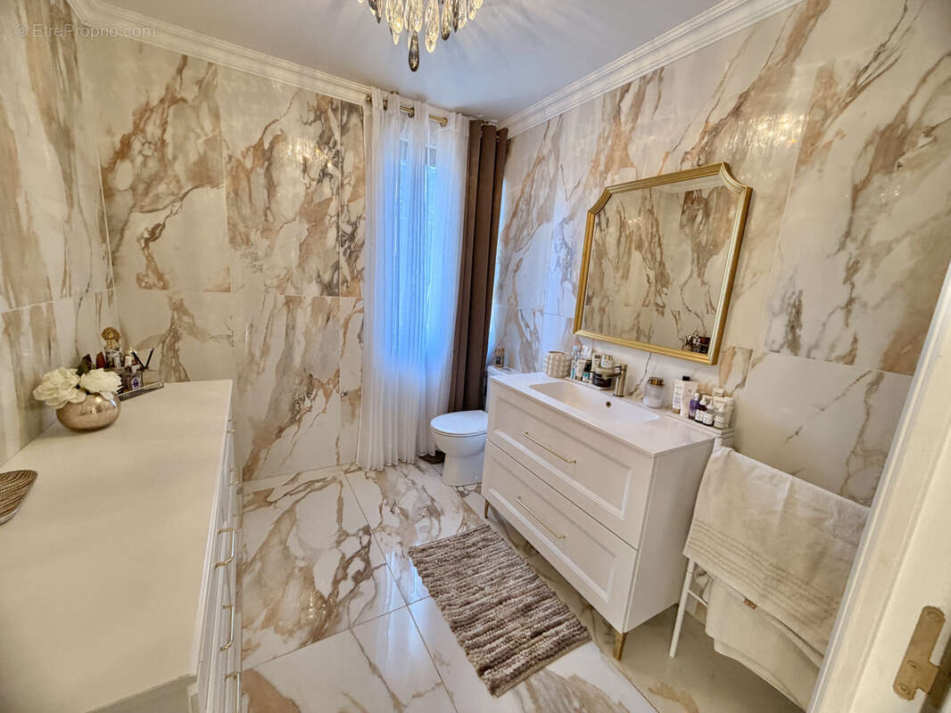 Maison à MARSEILLE-9E