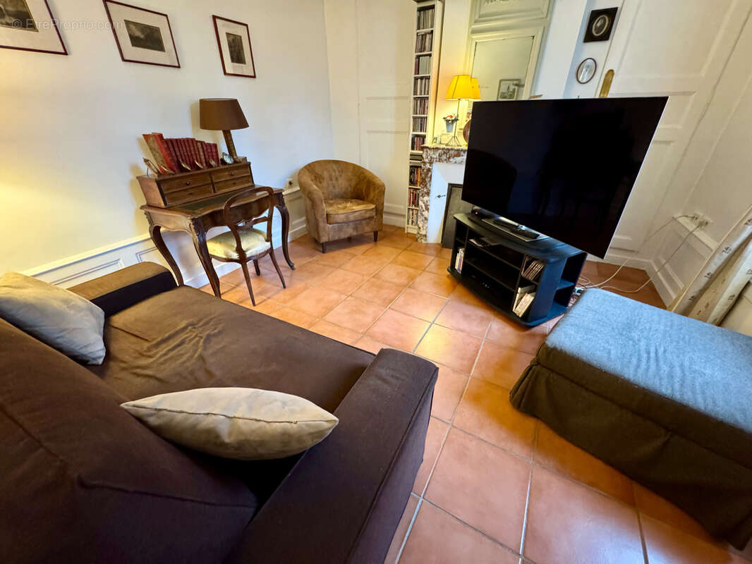 Maison à HOUDAN