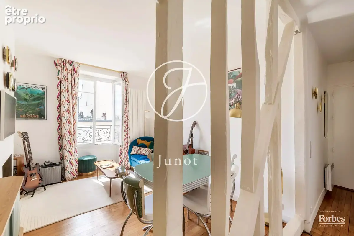 Paris 18e - HAUT MONTMARTRE / RUE BERTHE - Appartement - 2 pièces - 28,15m² Carrez - 1 chambre sur cour arborée - photo 3