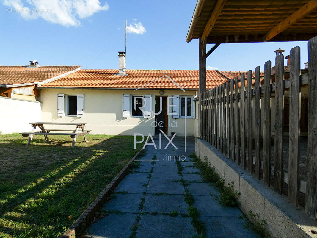 Maison à BEAUMONT