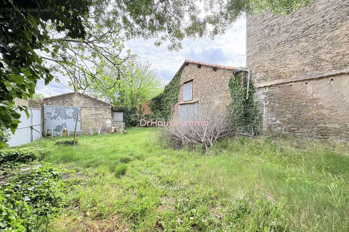 Maison à PEYRIAC-MINERVOIS