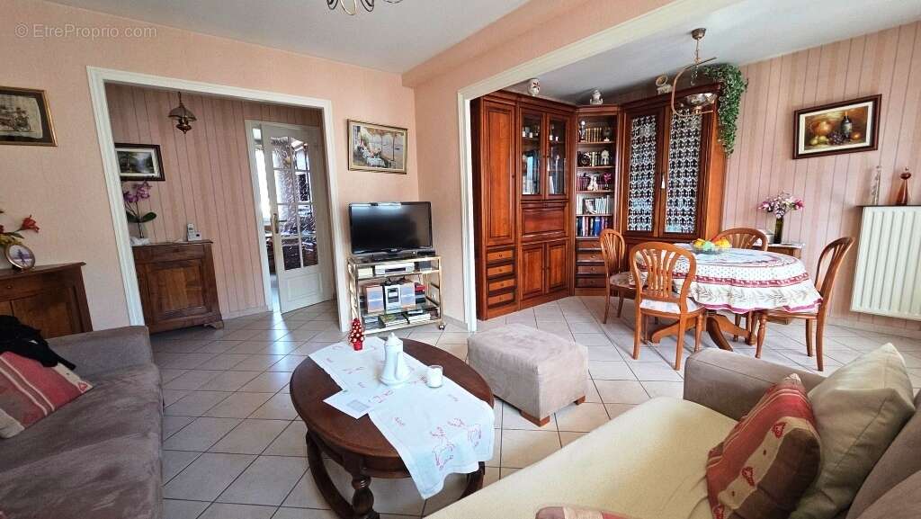 T2 avec balcon - photo 2