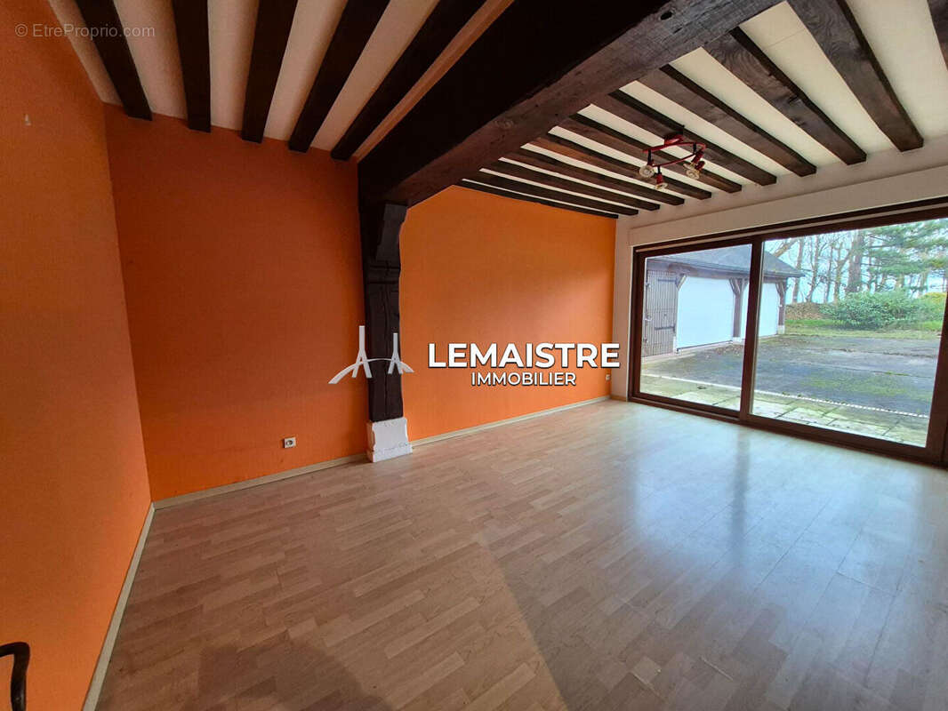 Maison à MONTIVILLIERS