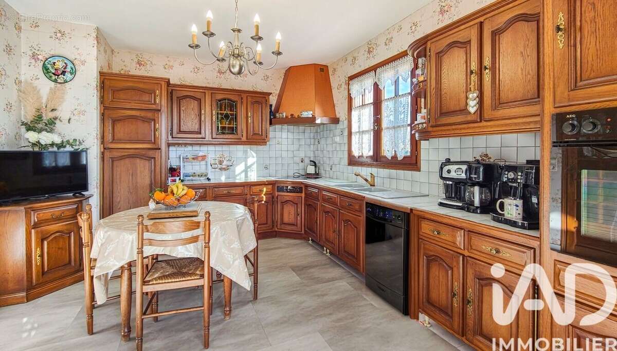 Photo 8 - Maison à MIRANDOL-BOURGNOUNAC