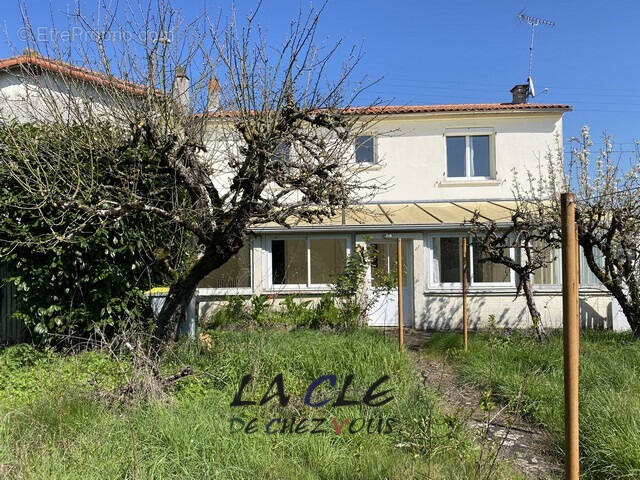Maison à OULMES