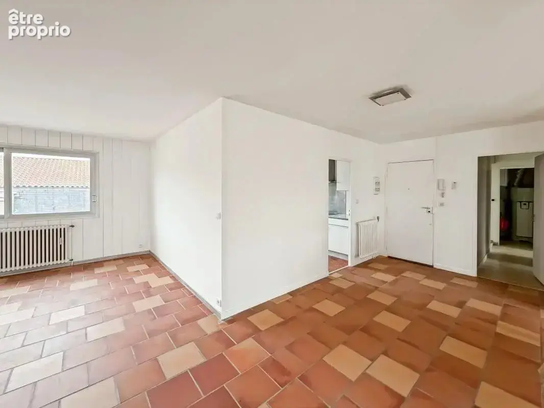 À vendre – Superbe T3 de 120 m² avec balcon en plein centre de Périgueux - photo 3