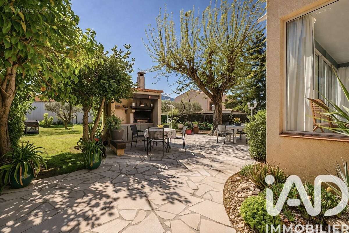 Photo 4 - Maison à SAINT-ZACHARIE