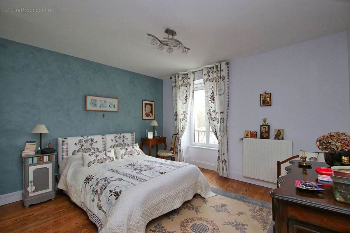 Maison à VILLETTE-D'ANTHON