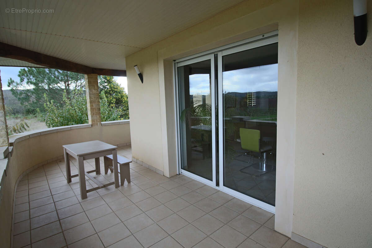 Maison à PUY-L&#039;EVEQUE