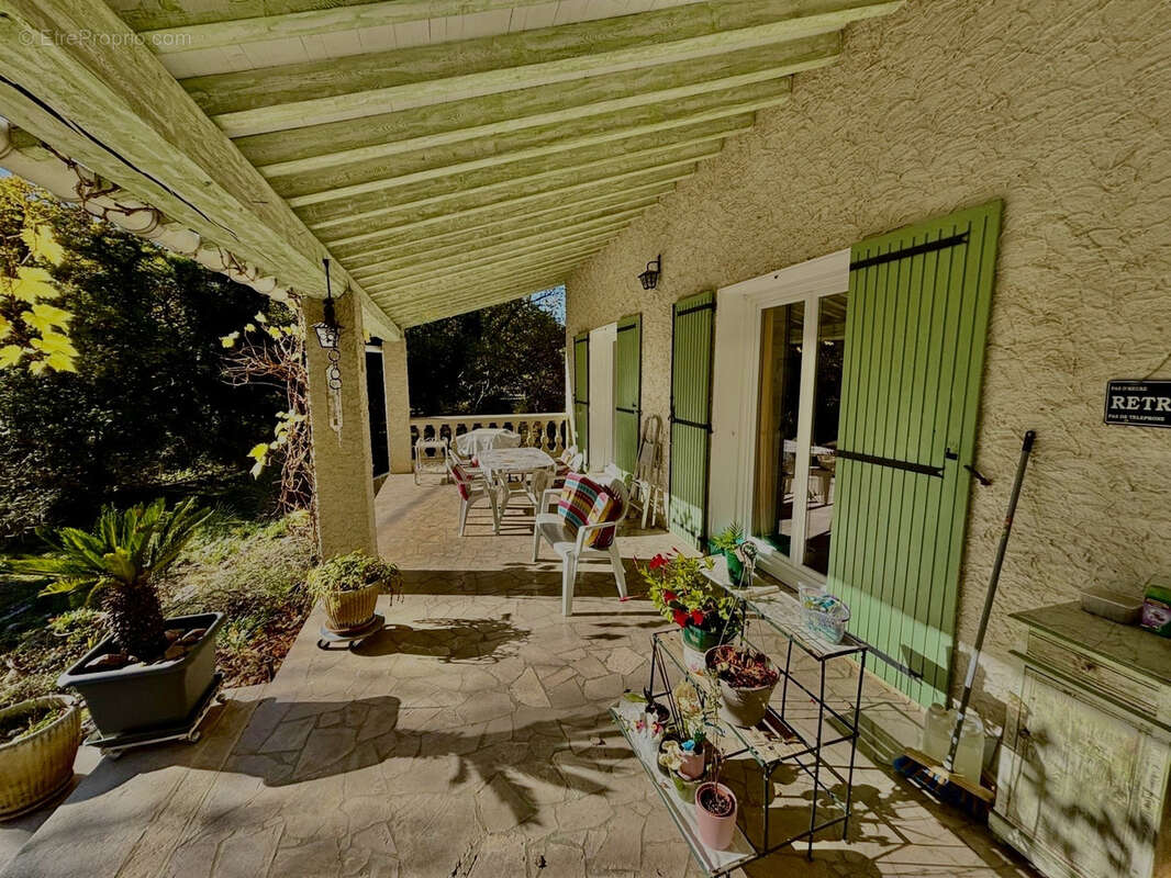 Maison à GRIGNAN