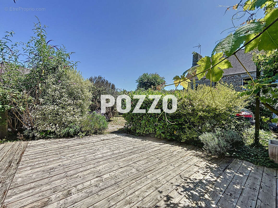 Maison à SAINT-GEORGES-DE-LA-RIVIERE