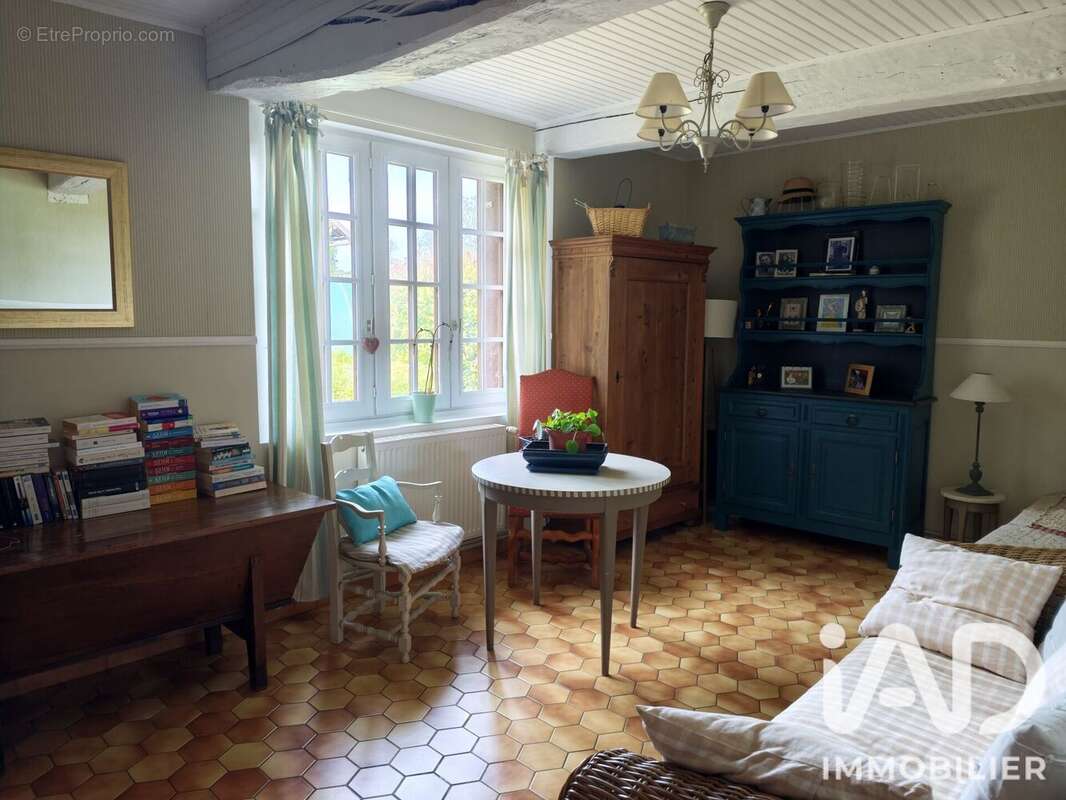 Maison 185 m² à Wanchy-Capval  - photo 7