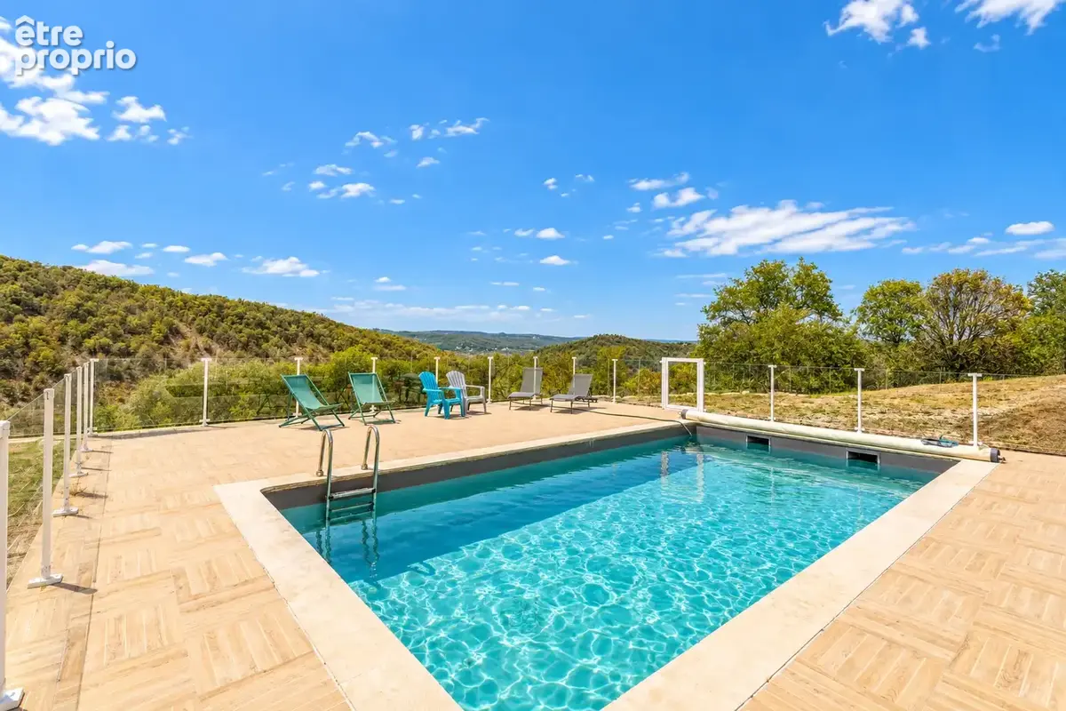 Terrain à usage résidentiel avec 2 annexes, 2 piscines et une cabane pour les bergers - photo 5