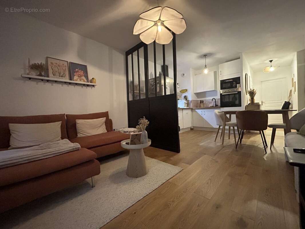 Appartement à CORBEIL-ESSONNES