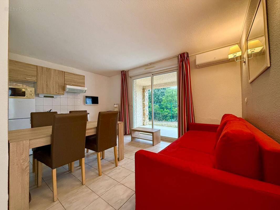 Appartement à SALAVAS