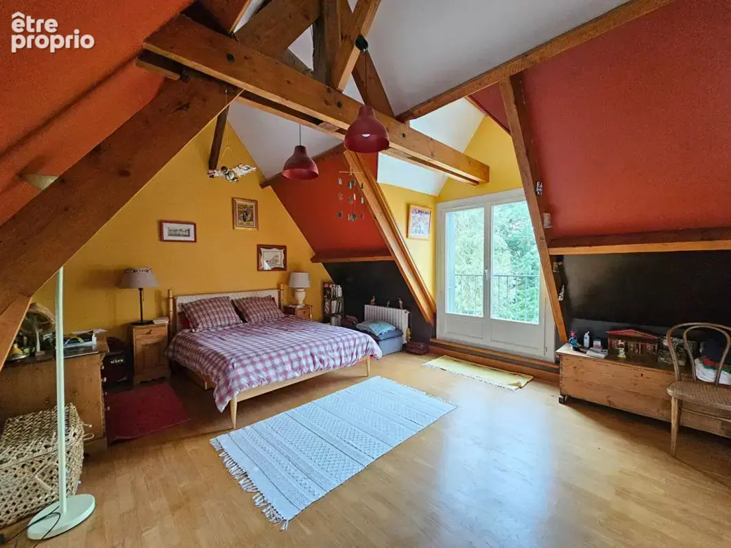 Maison 8 pièces 215 m² au sol 192 m² habitables - photo 10