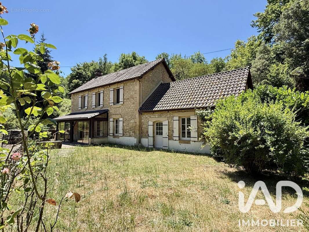 Maison 150 m² à Marquay  - photo 4