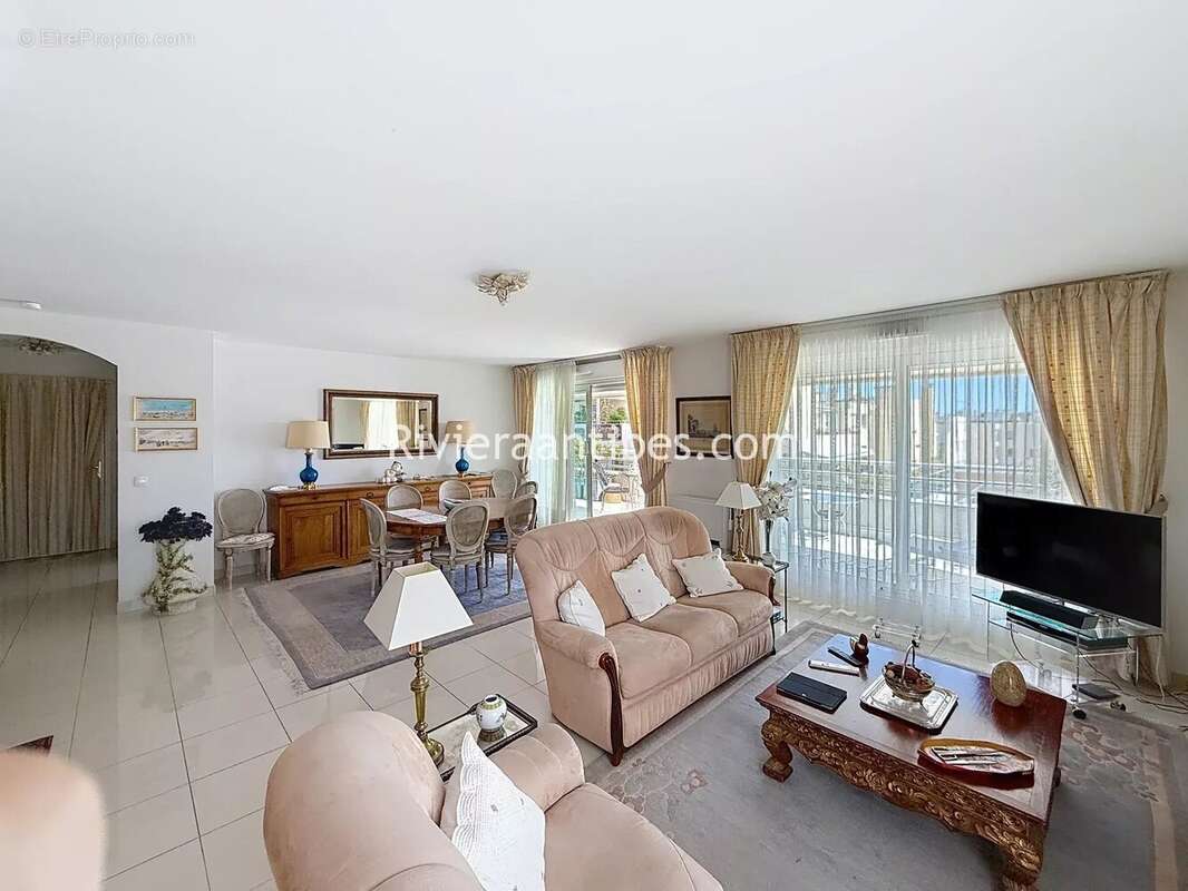 Appartement à ANTIBES