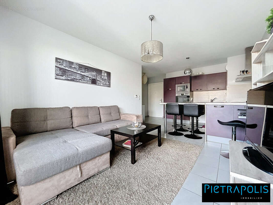 Appartement à SAINT-FONS