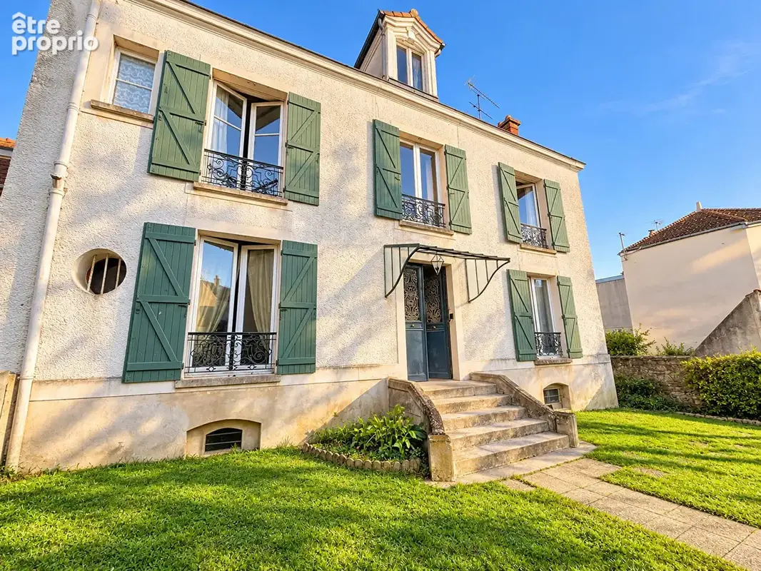 Photo Maison à Verneuil-Sur-Seine au prix de 515 000€