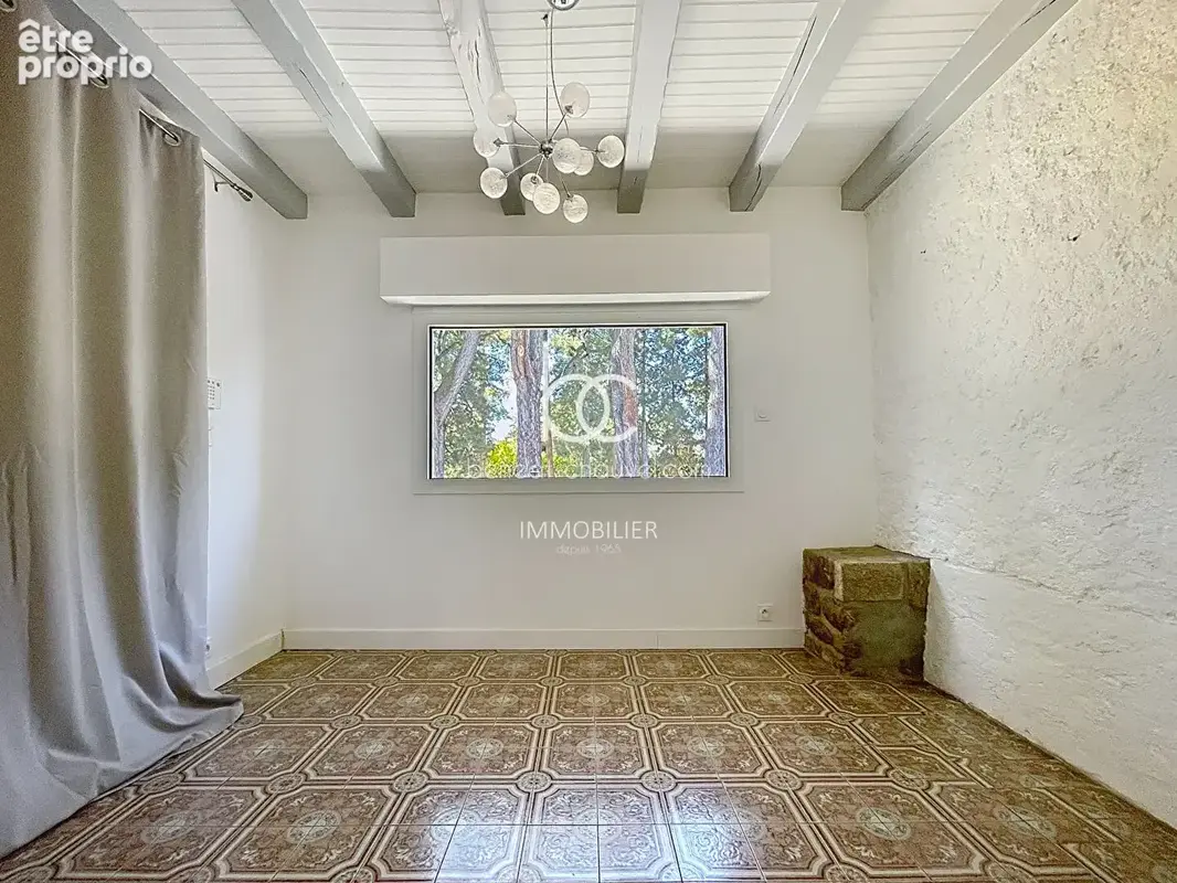 PLOEREN - Maison Familiale 215 m² - 6 Chambres - Terrain 1096 m² - photo 6