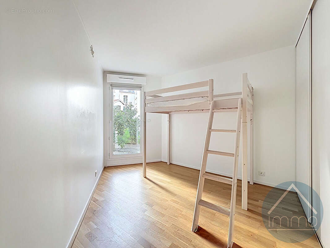 Appartement à ASNIERES-SUR-SEINE