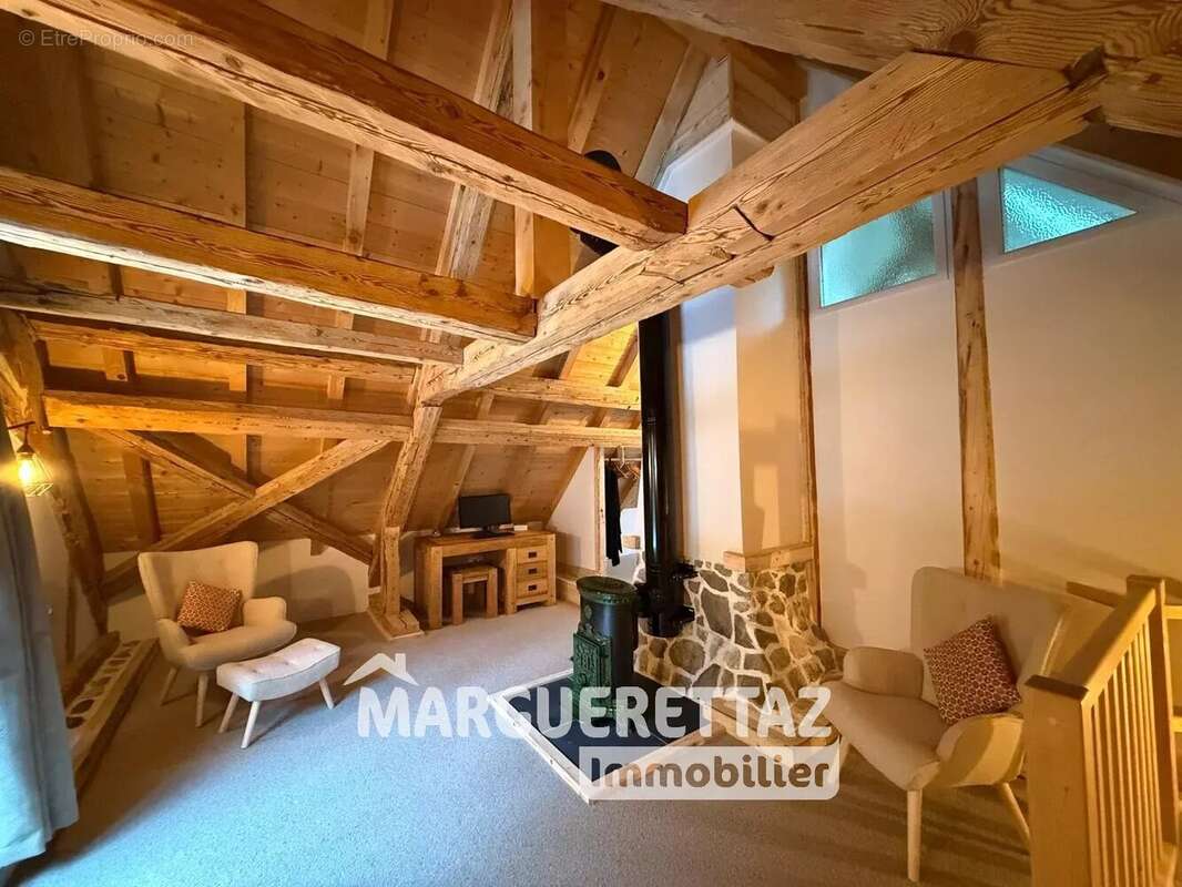 Maison à BELLEVAUX