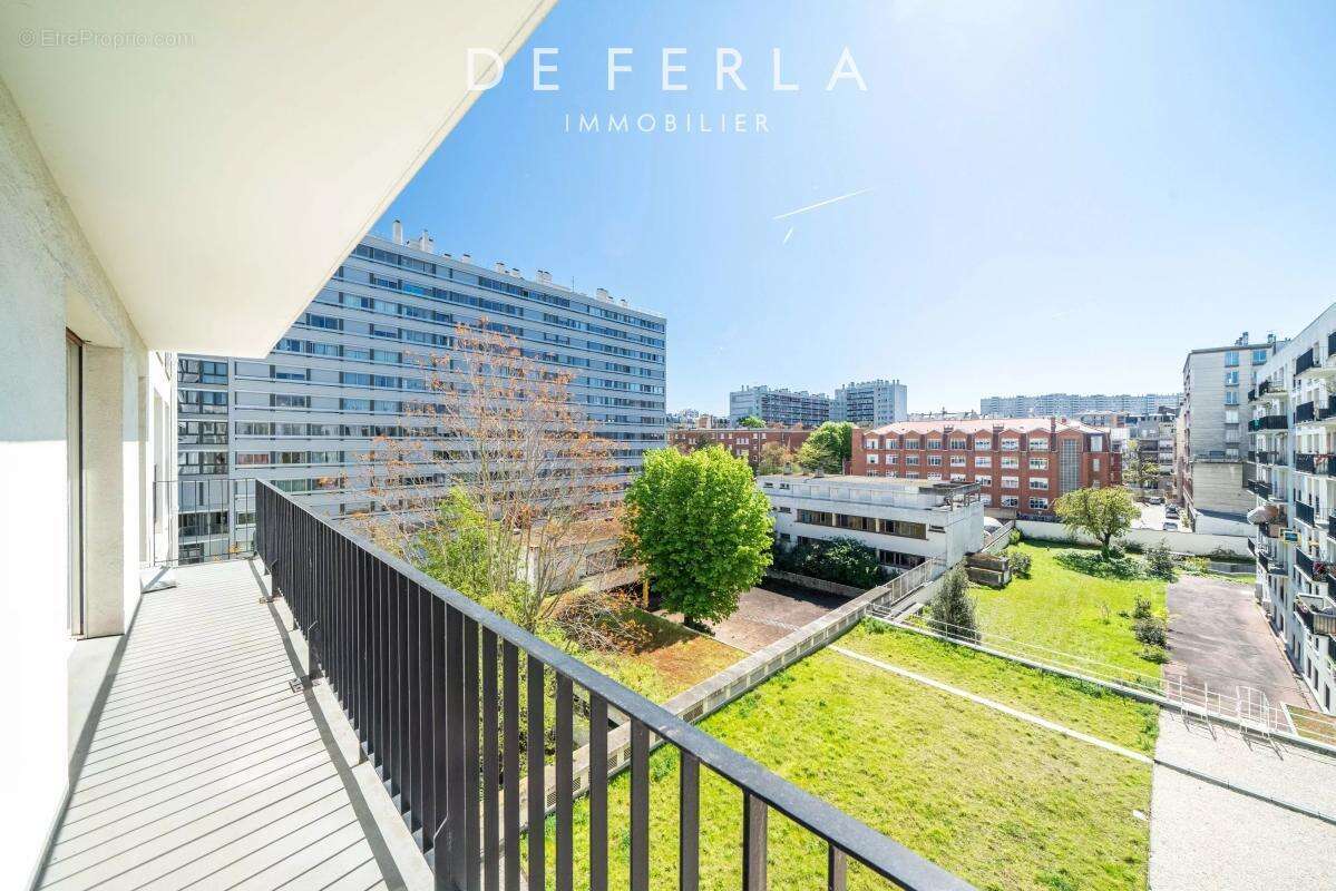 Appartement à PARIS-15E