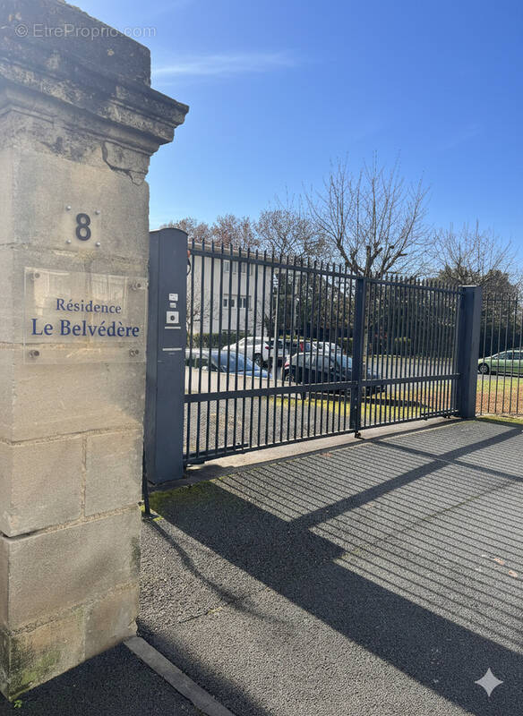 Appartement à CENON