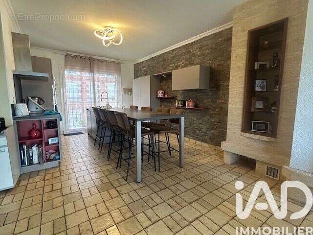 Maison 174 m² à Chalons-En-Champagne  - photo 8