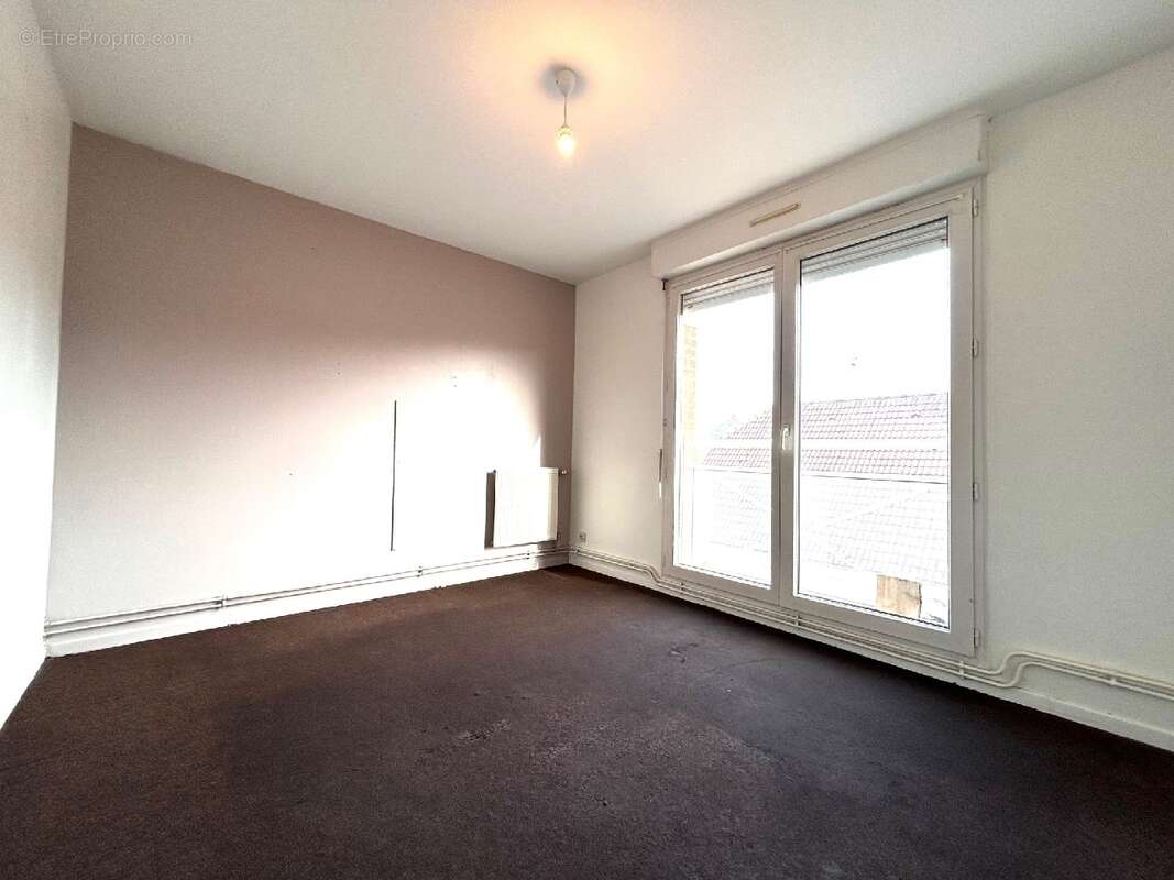 Appartement à BRUAY-LA-BUISSIERE