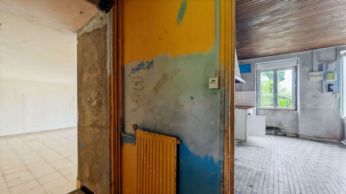 Maison à DINGE