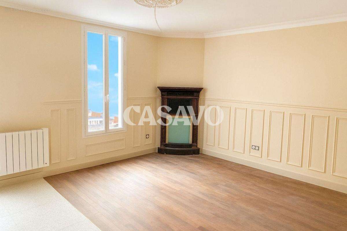 Appartement à LEVALLOIS-PERRET