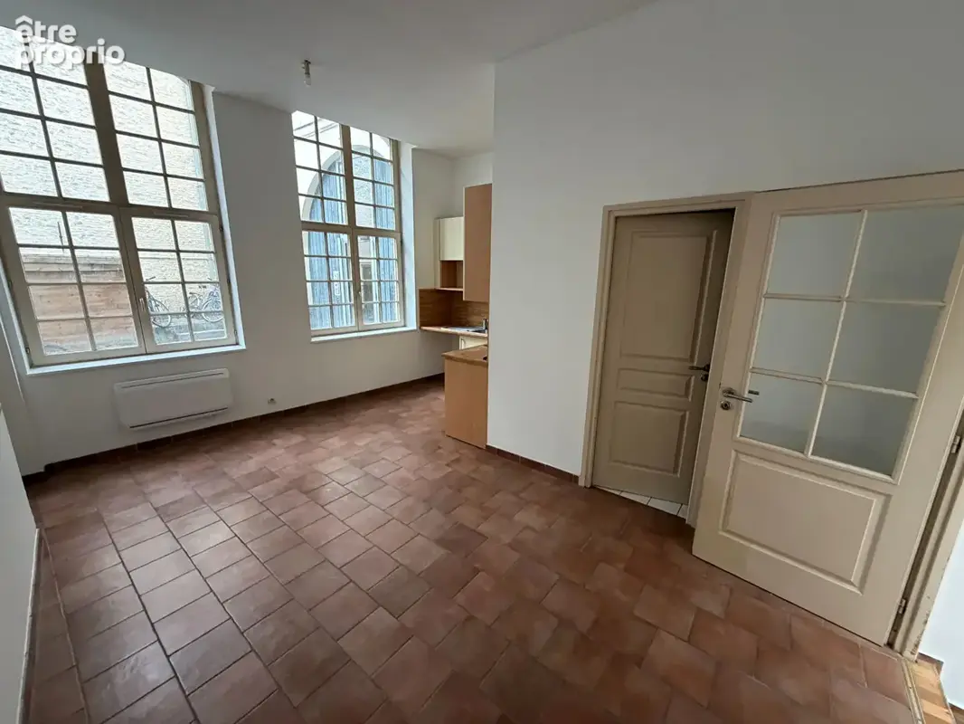 Vieux lille - rue basse - t3 en residence - photo 2