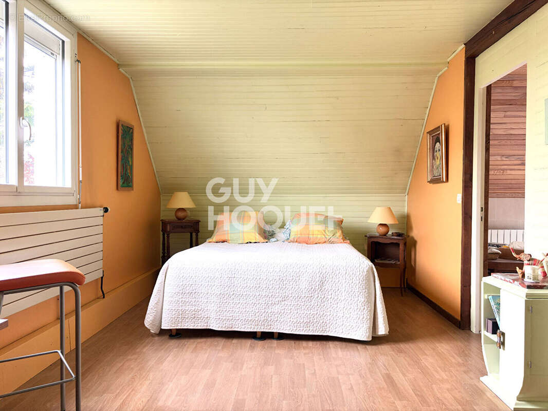 Maison à SAINTRY-SUR-SEINE