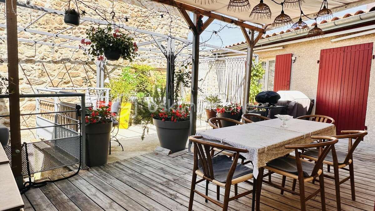 Belle maison en pierre de pays - photo 9