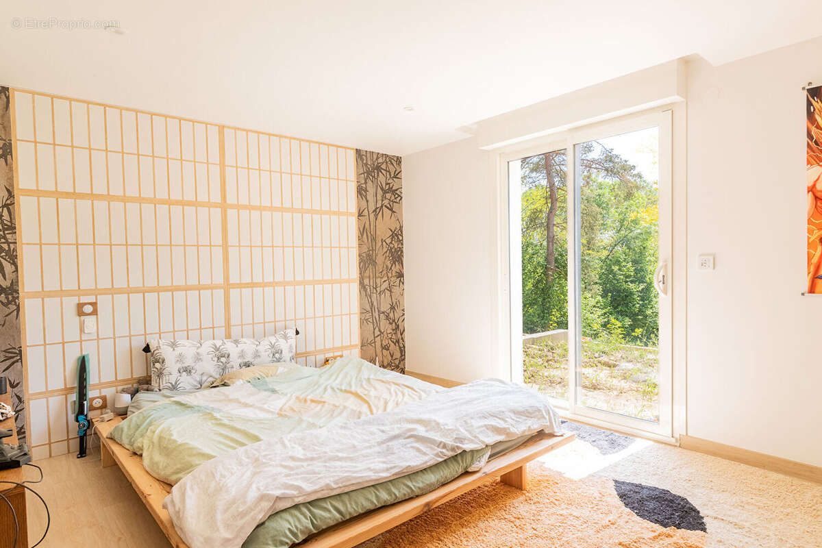 Maison à SAULX-LES-CHARTREUX