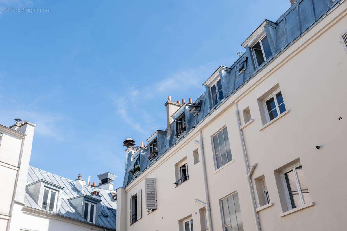 Appartement à PARIS-3E