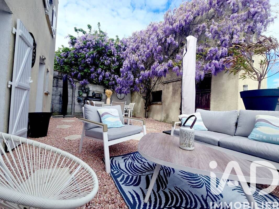 Maison 104 m² à Saran  - photo 1
