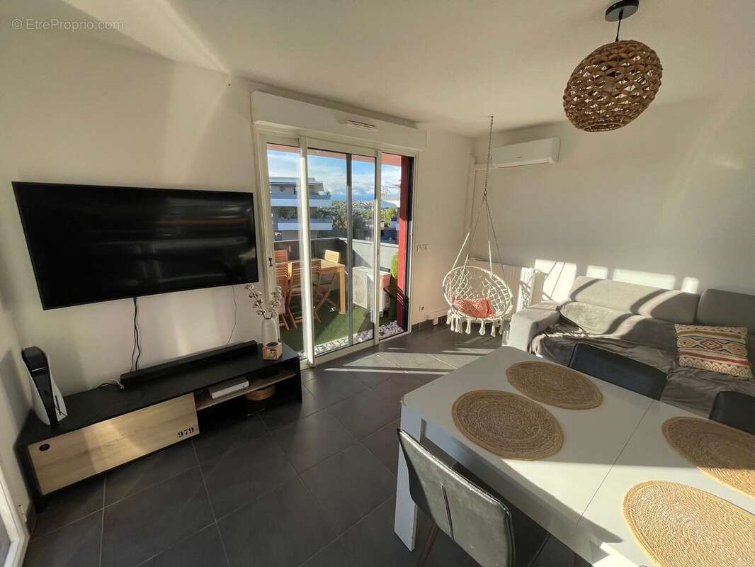 Appartement à JUVIGNAC