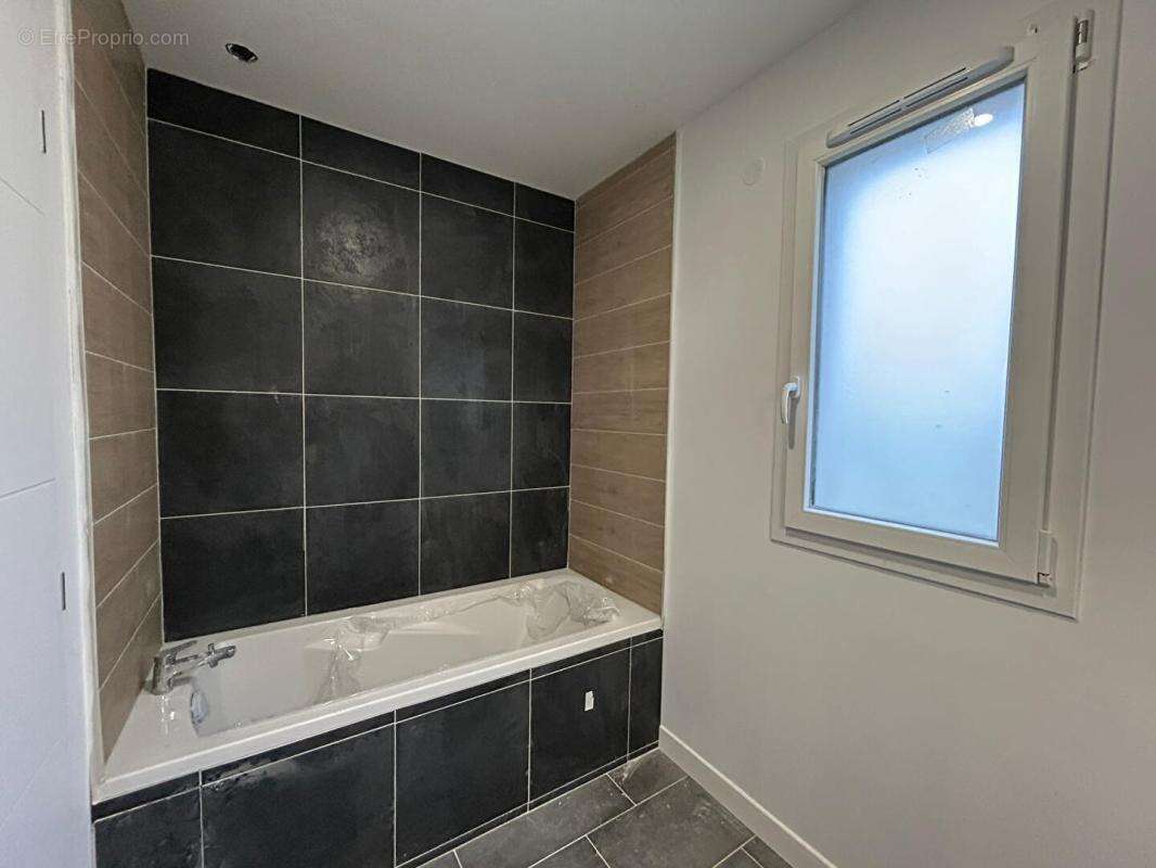 Maison à WARMERIVILLE